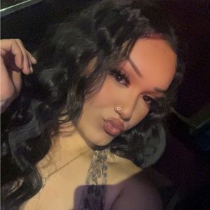 Meet your Posher, Marsha